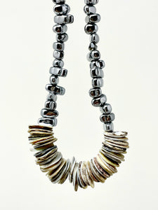 Darea necklace